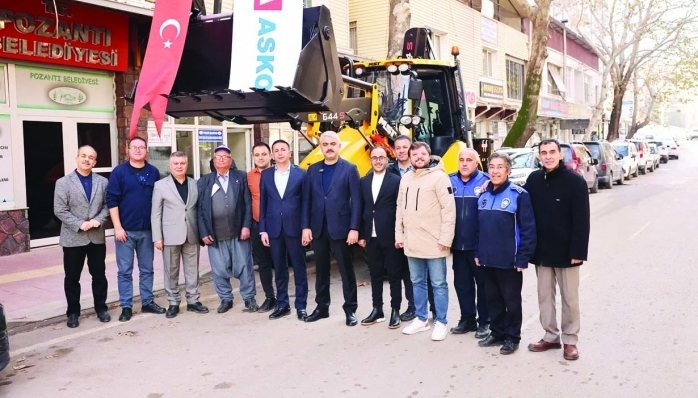 POZANTI BELEDİYESİ’NE BİR İŞ MAKİNESİ DAHA KAZANDIRILDI