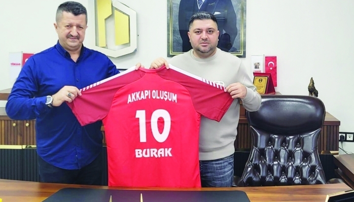 Burak Erdem’den  Voleybola destek