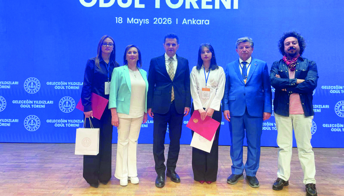 “Emanet”in ödülünü aldılar