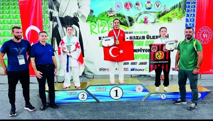 ADANA'NIN MİLLİ SPORCUSU TURNA GÜRBÜZ'DEN 