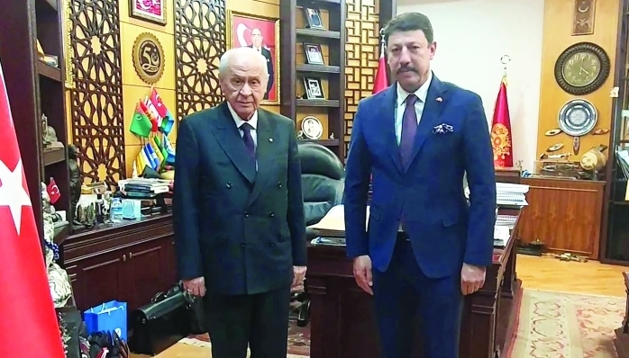 MHP eski il başkanı ve önceki dönem Adana Milletvekili adayı Mustafa İzgioğlu, 17 Mart 2024 tarihinde gerçekleştirilen 14. Olağan Büyük Kurultay’da MYK üyesi olarak listede yer aldı.