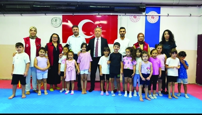 Gençlik ve Spor İl Müdürü Mustafa Loğoğlu’ndan GSB Gençlik Yaz Kulübü’ne Ziyaret