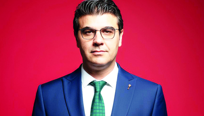 Karataş, “Türkiye'de konut krizi milletin cebini, devletin vicdanını yaktı” dedi 