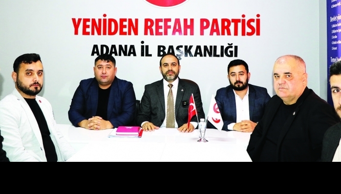 Yeniden Refah Partisi Adana İl Başkanı Özkut Özdemir düzenlediği basın toplantısında hükümetin ekonomik politikalarını sert bir dille eleştirdi