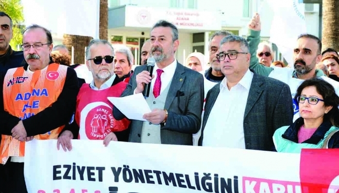 Dr. Hakan Şen, “Yönetmelik; hekimlerin özlük haklarına saldırı niteliğindedir” dedi