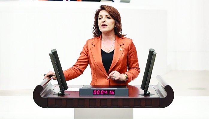 MİLLETVEKİLİ KIŞ, “MUHALEFETİN VERDİĞİ 1300 KANUN TEKLİFİ GÜNDEME DAHİ ALINMADI” DEDİ VE EKLEDİ