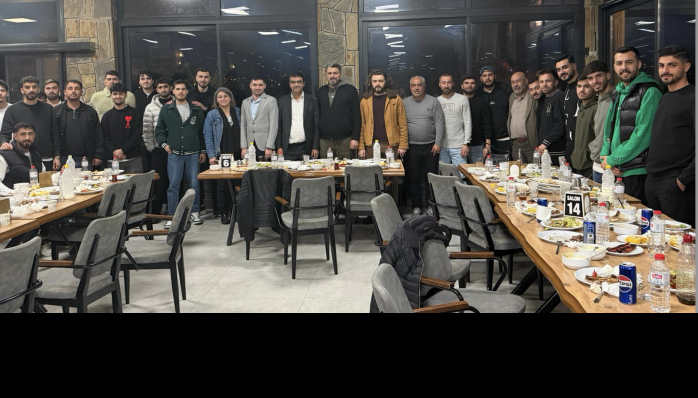 Başkan Umut Şimşir’den Siyasete Mesaj Niteliğinde İftar 