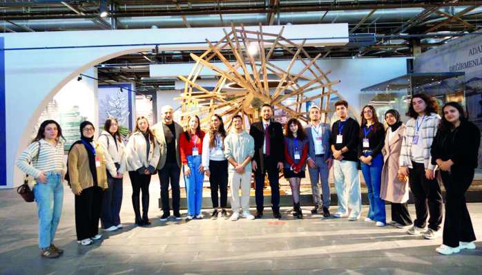 Gençlere Yönelik Konferanslar ve Müze Gezisi