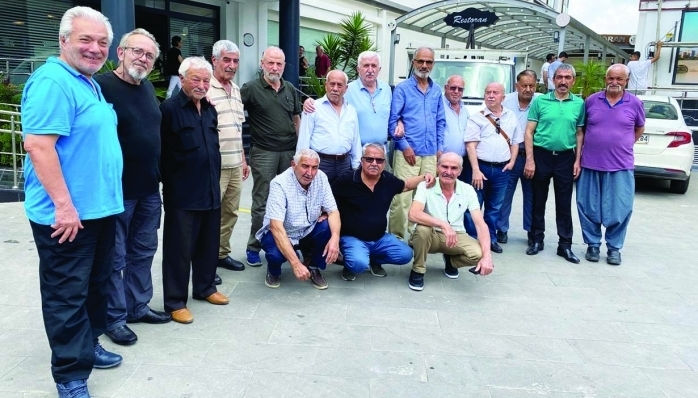 Ankara’nın Çubuk ilçesinde 1979 yılında 1959/1 tertip olarak vatani görevini yapan askerler terhisten tam 45 yıl sonra Adana'da bir araya gelerek hasret giderdi.