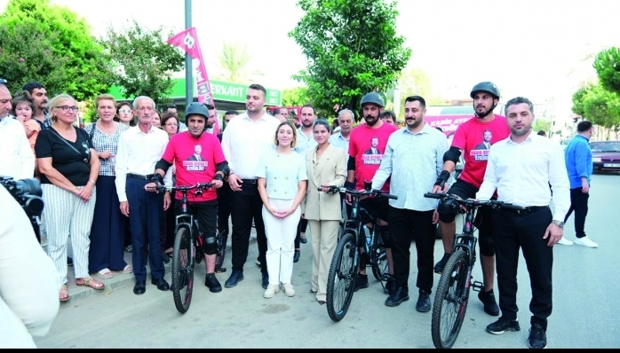 CHP’li gençlerin Adana’dan-Silivri’ye ‘Özgürlük Yürüyüşünün’ ardından CHP Ceyhan Gençlik kolları da bisikletlerle Silivri’ye gitmek için yola çıktı 