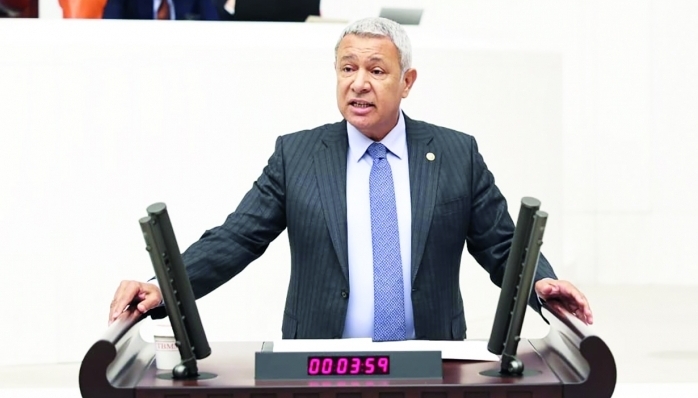 Orhan Sümer: