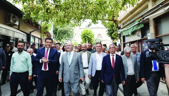 VALİ KÖŞGER KOZAN’DA BİR DİZİ PROGRAM GERÇEKLEŞTİRDİ