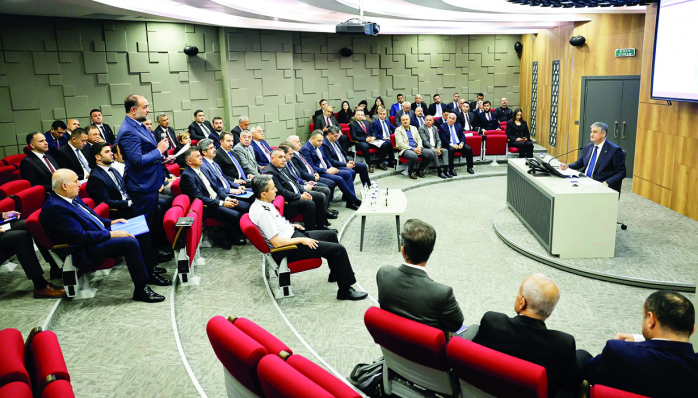 SASA POLYESTER SANAYİ A.Ş. YUMURTALIK ÖZEL ENDÜSTRİ BÖLGESİ BİLGİLENDİRME TOPLANTISI GERÇEKLEŞTİRİLDİ 