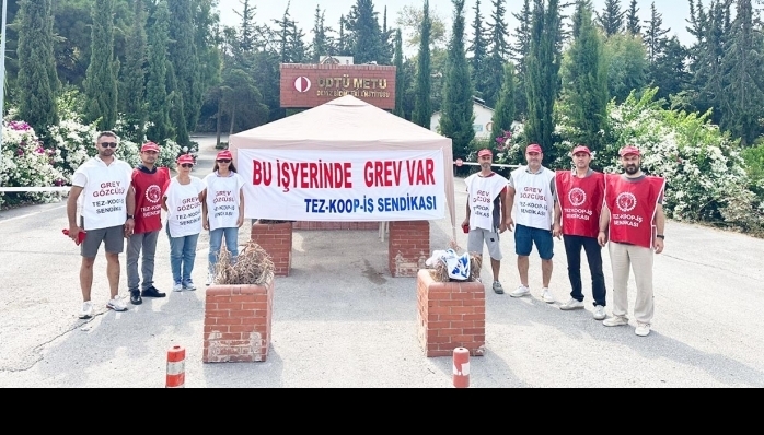 ODTÜ Mersin kampüsü girişine grev pankartları asıldı, üye işçiler grev önlüklerini giyerek greve başladı 