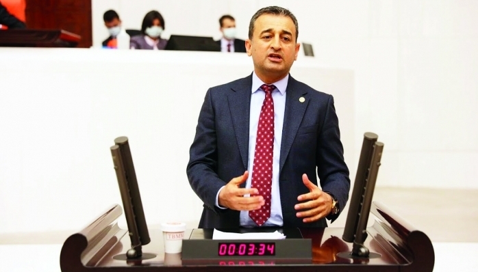 Bulut, Türkiye genelinde bazı doktorların e-imza token cihazları çalınarak, sahte reçeteler düzenlenmesini Meclis gündemine taşıdı.