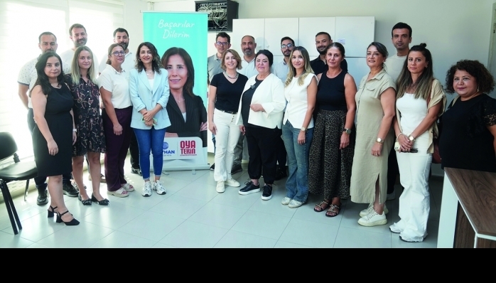 Üniversite Hayallerine Kavuşan Seyhanlı Gençler, Başkan Vekili Akkan’la Buluştu