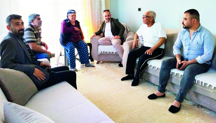 Anahtar Parti Yüreğir Teşkilatı Köy Köy Geziyor 