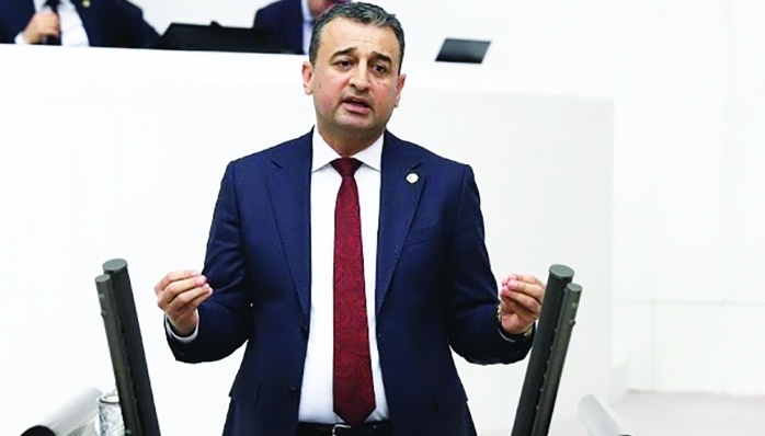 Bulut, “Emekçiyi bu sefalet ücretine mahkum edenler;  adaletiniz batsın, vicdanınız kurusun" dedi