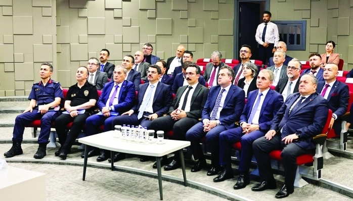BAĞIMLILIKLA MÜCADELE İL KOORDİNASYON KURULU TOPLANTISI VALİ KÖŞGER’İN BAŞKANLIĞINDA YAPILDI