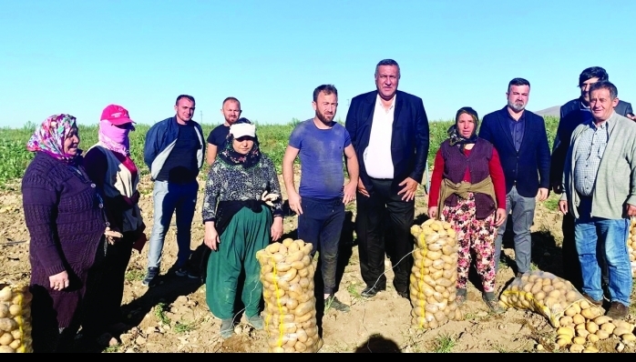 CHP Niğde Milletvekili Ömer Fethi Gürer, AKP iktidarının tarım politikalarını eleştirdi.